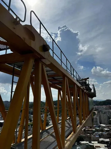 High Stability-Eco-Friendly Manipulator Hoisting Crane Zoomlion D1200-64 Lifting Machinery