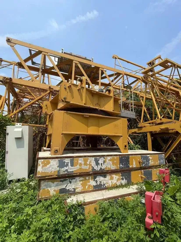 Heavy-Duty Lifting Power Xgt7026-12 Tower Crane Equipment with Wide Lifting Range