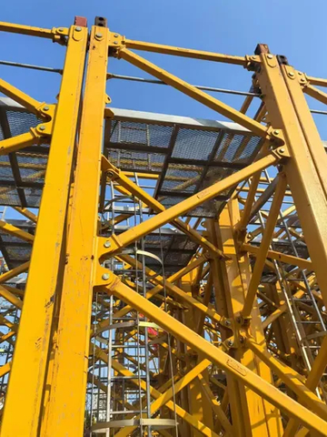 Durable and Long-Lasting Zoomlion W350 Precise Efficiency Mobile Tower Crane