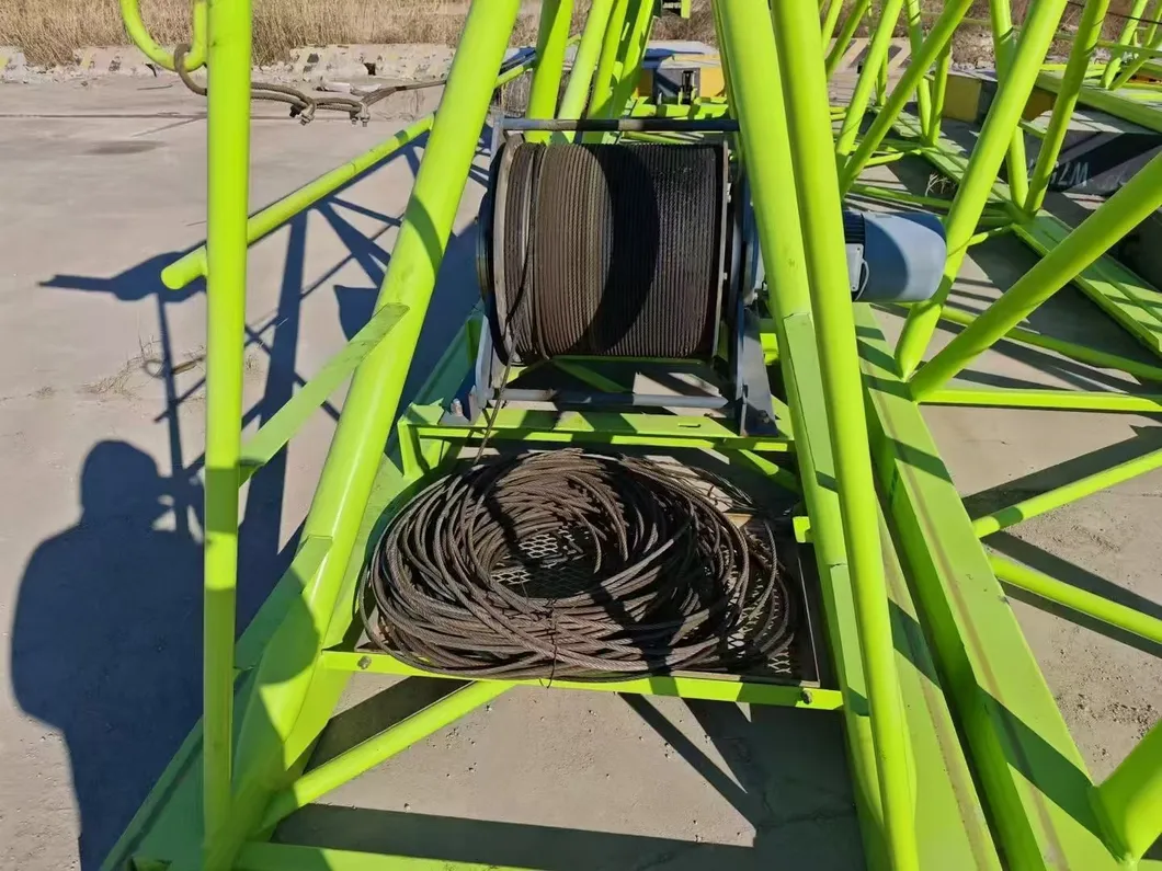 Tower Crane Equipment Zoomlion 7027-16 with 16 Tons Exceptional Lifting Capacity