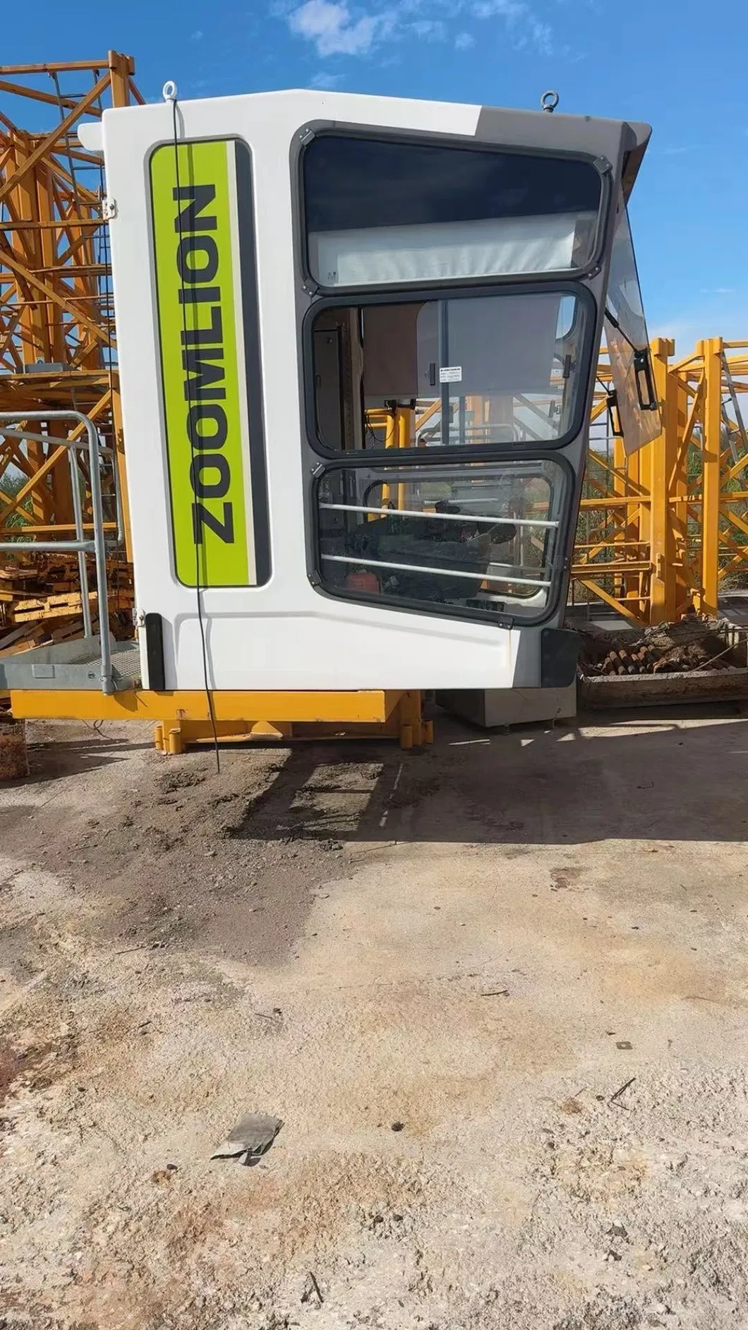 High Adaptability Zoomlion Wa5610-6 Tower Crane Machinery for Mega-Scale Construction Projects