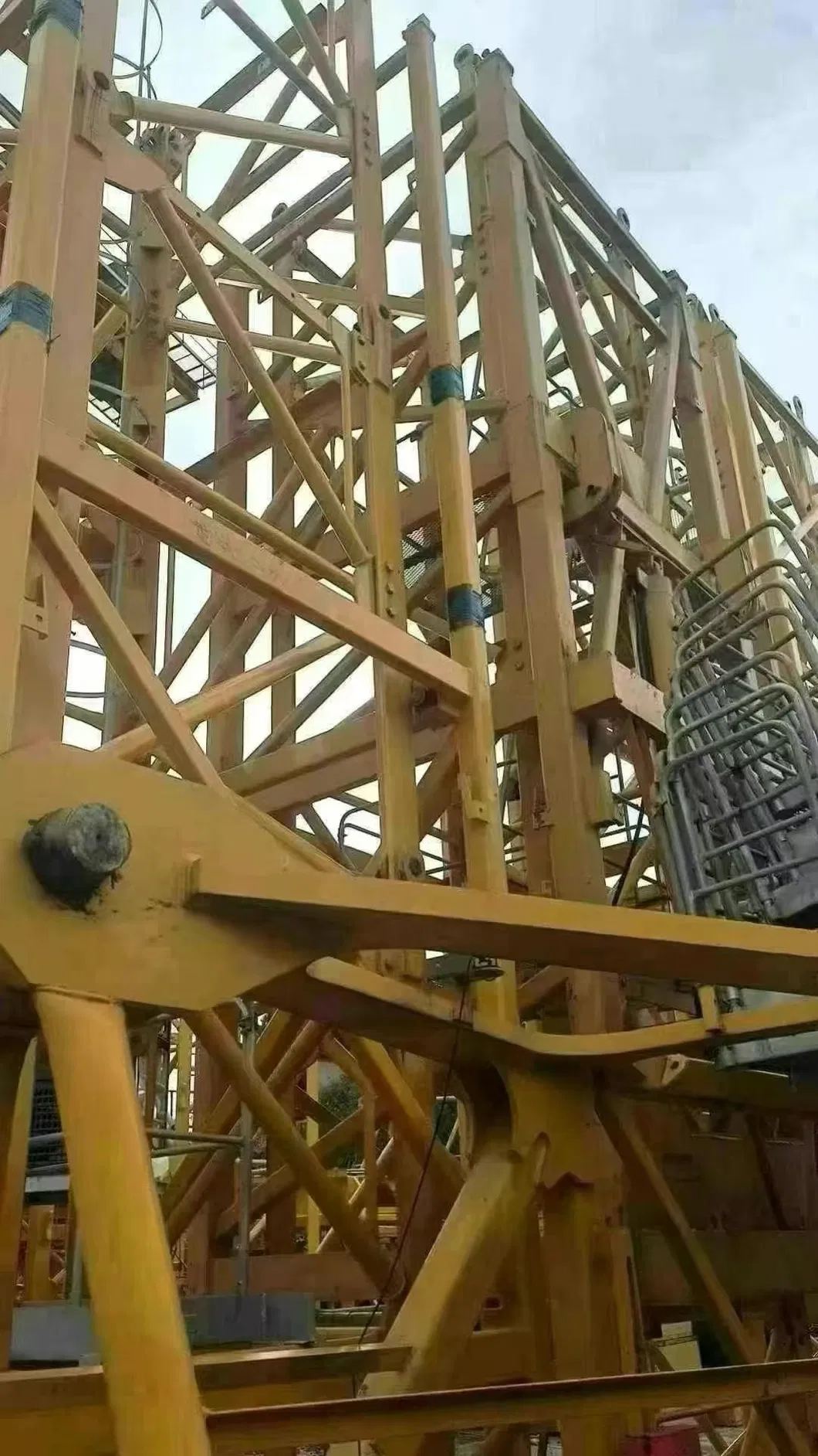 Bridge and Tunnel Construction Manipulator Tower Crane Zoomlion W350 8022-16 for New and Used