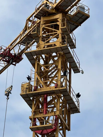 Second Hand Xgt7022-12s Tower Crane Efficient Lifting Speed 40 Meters Per Minute