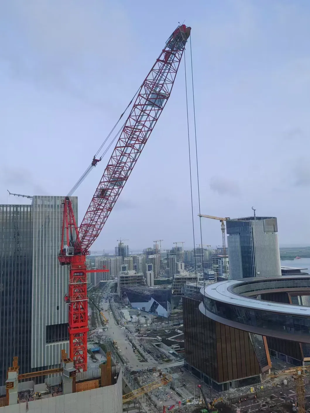 High Safety Standards Favco 440 Tower Crane with Lifting Moment 440 Tonne-Meters