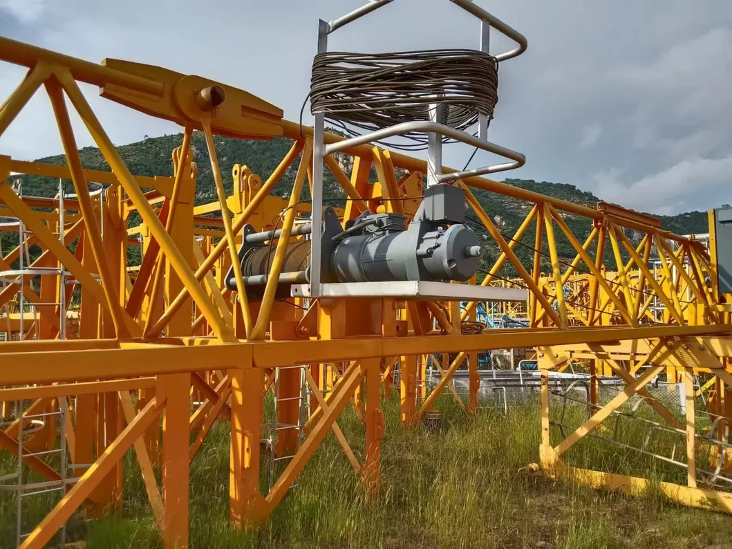 Easy to Expand Customizable Mc120 Stationary Flattop Lightweight Tower Crane