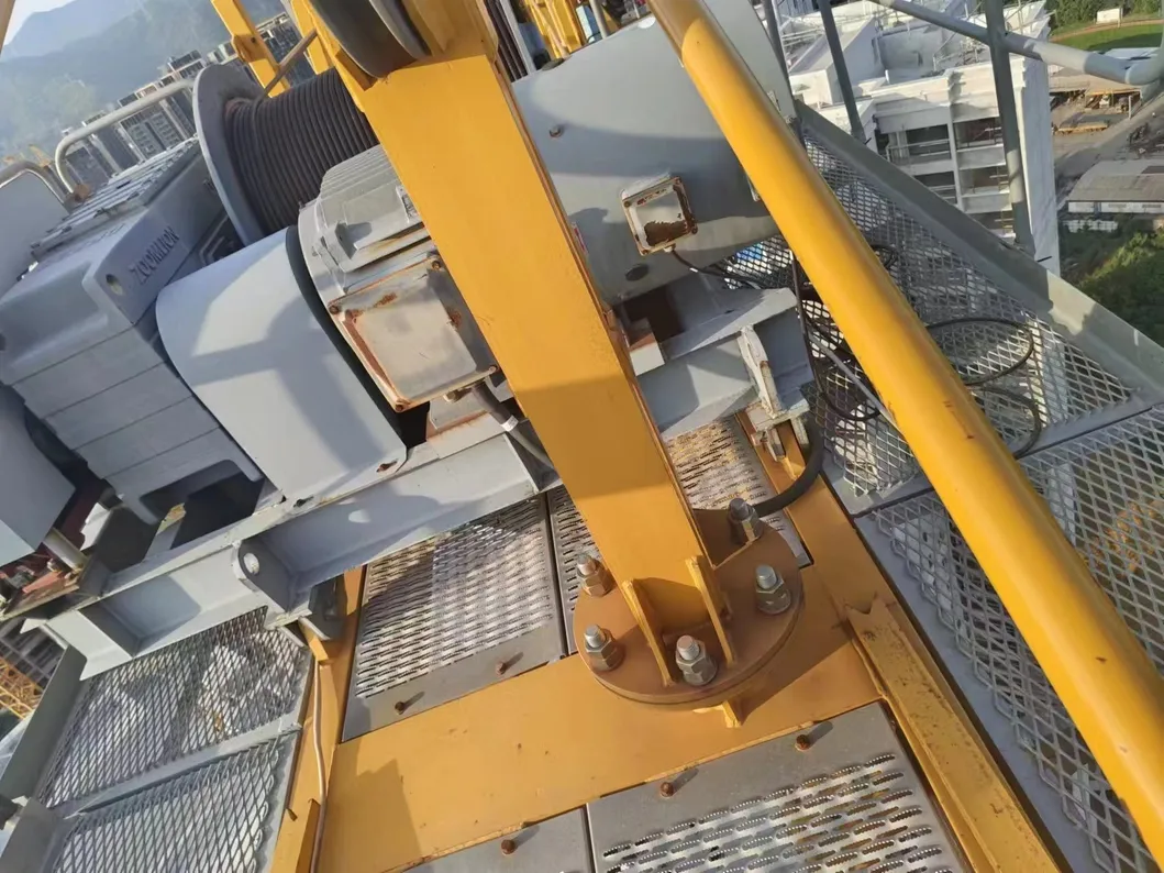 Easy Installation and Dismantling Zoomlion 7020-12 Used Tower Crane Chinese Dealer
