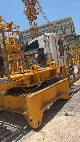 New and Used Tower Crane Zoomlion D1100-63 for Large-Scale Construction Projects