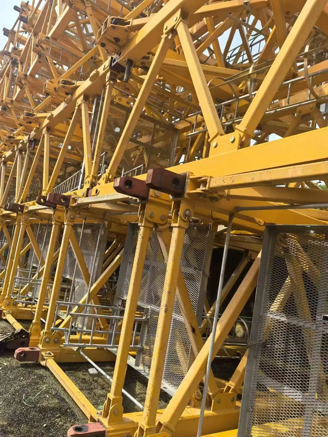 Pre-Owned 80m Reach Zoomlion W450-25u Crane Suitable for Various Construction Projects