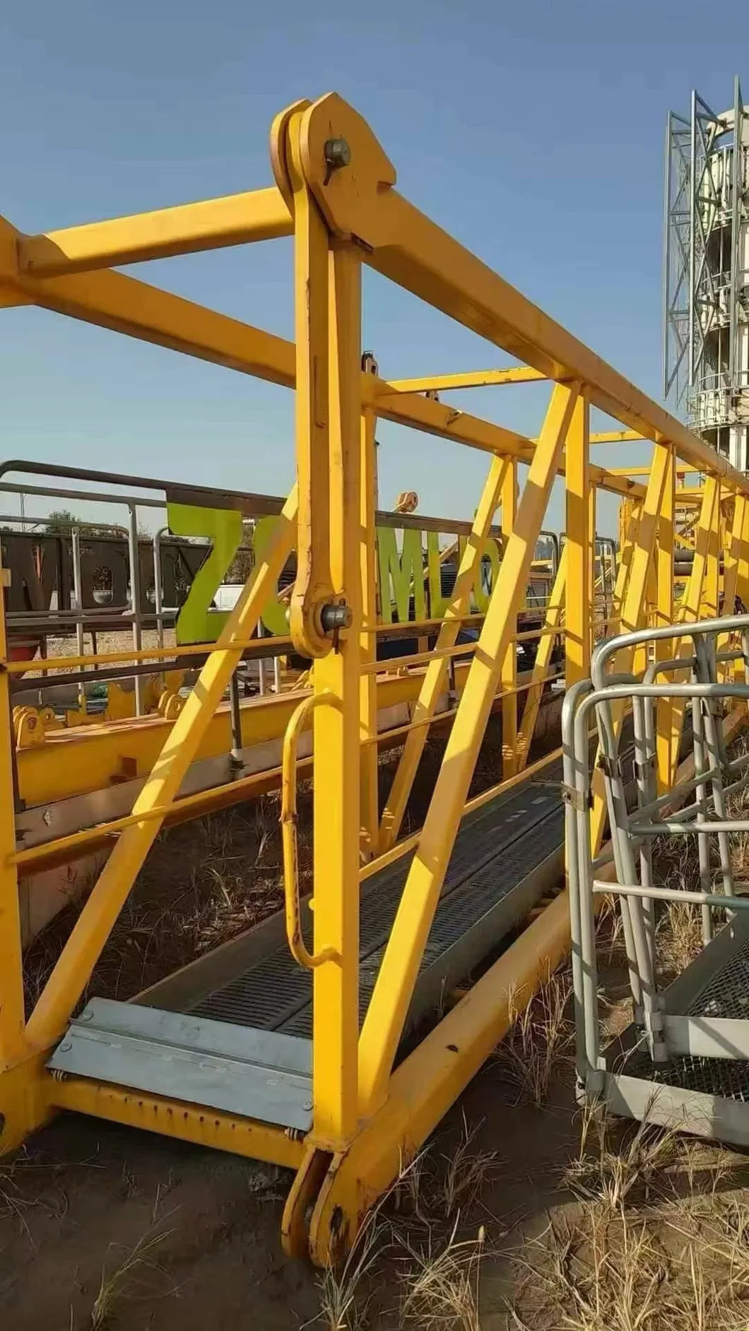 Electric Drive System Second-Hand Tower Crane Zoomlion W7025-12 with Low Energy Consumption