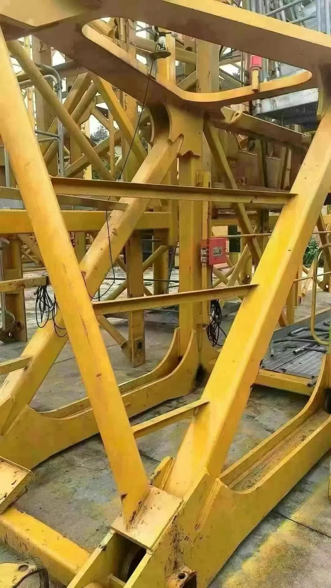 Bridge and Tunnel Construction Manipulator Tower Crane Zoomlion W350 8022-16 for New and Used