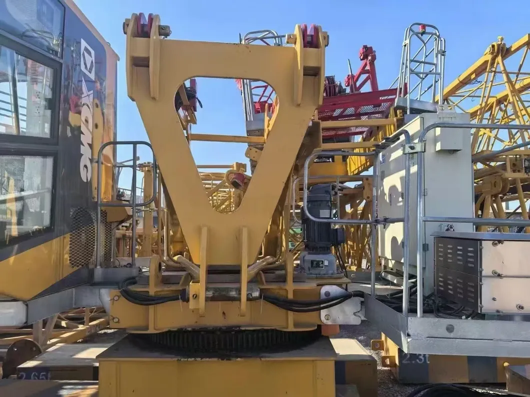 Robust Structure Xgt6013 Tower Crane for Demanding Construction Projects