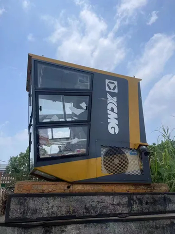 Xgt7026-12 Tower Crane Reliable Lifting Power for Large-Scale Projects